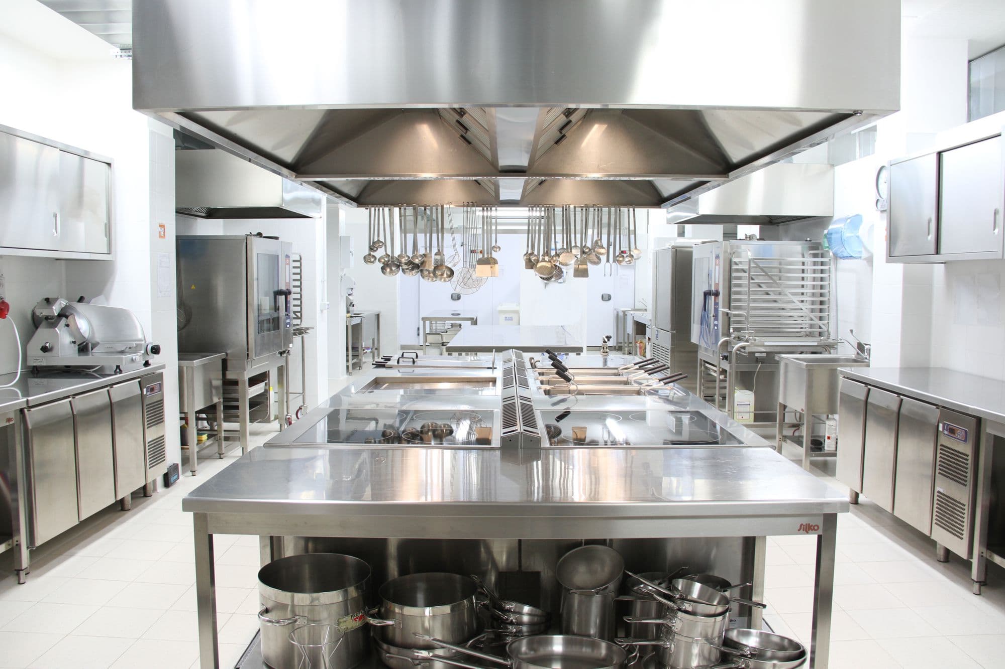 Cucina realizzata da Matarrese srl